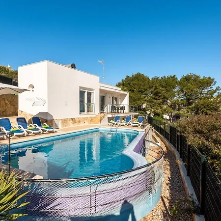 Gill Villa *
